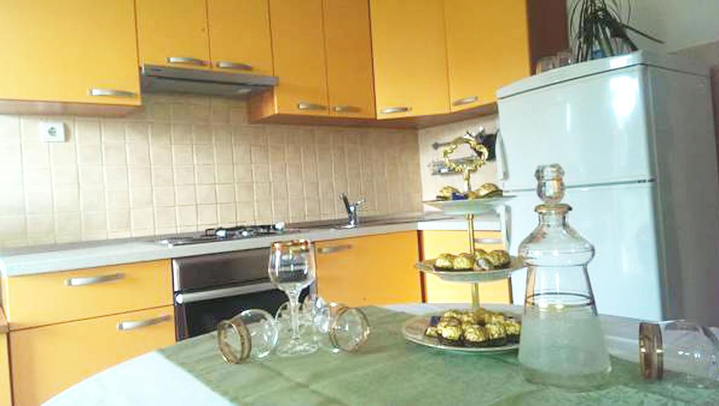 Apartments Mira Makarska Room photo